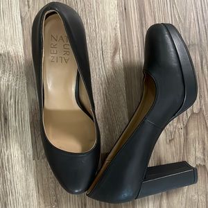 Naturalizer platform heel